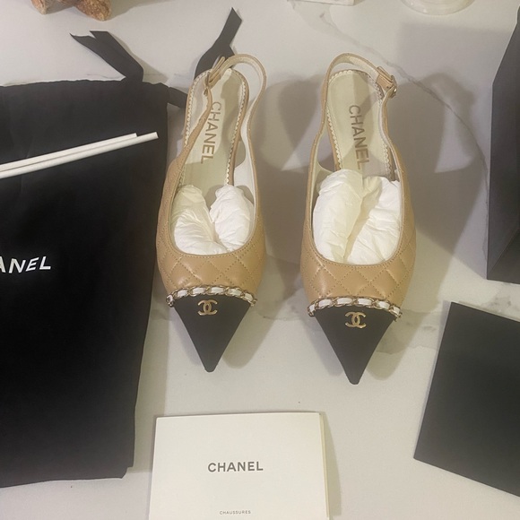 Chanel two tone slingback pumps heels size 7 - Picture 2 of 11